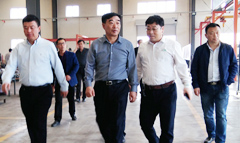 海拉爾農墾集團董事長(cháng)李洪斌到我公司參觀(guān)考察